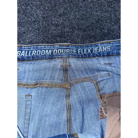 Duluth Trading Co Other - Duluth Trading Co Ballroom Double Flex Jeans Mens 44x28 Light Wash Relaxed Fit
